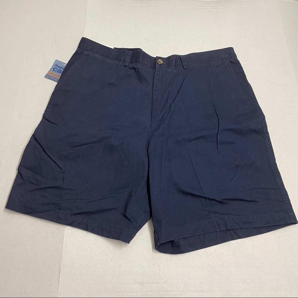 Navy blue shorts size 38 pants stain repellent men